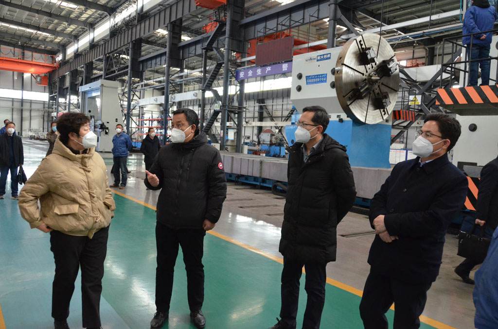 省國投集團領(lǐng)導一行蒞臨星火機床公司調(diào)研