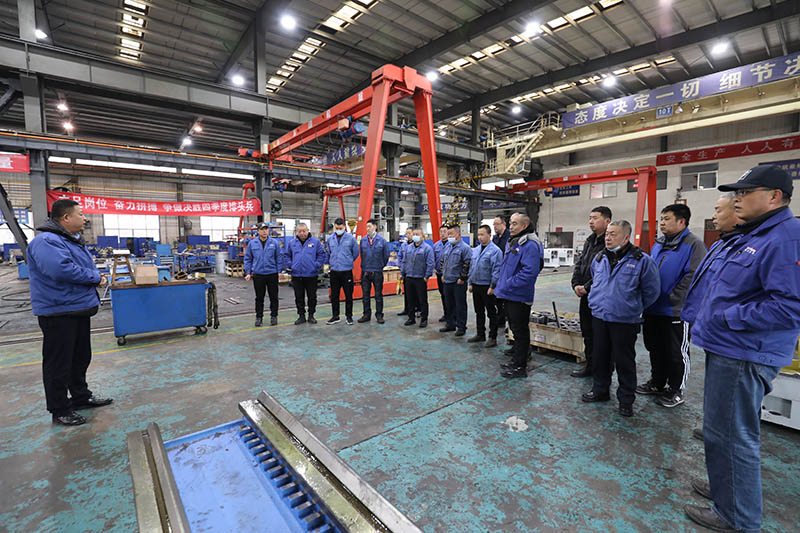 玉虎迎新春，奮進(jìn)開新局