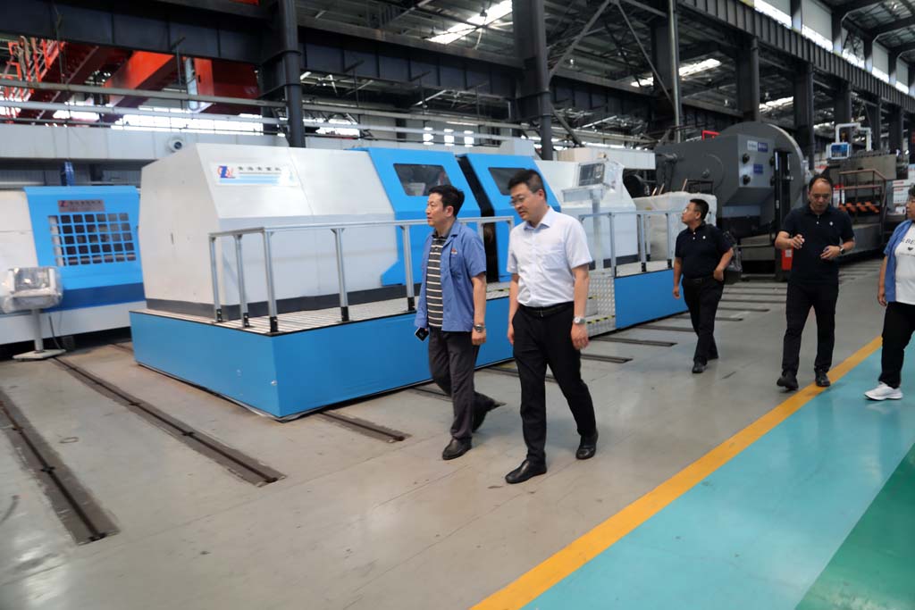 通用技術齊二機床李濤一行來星火機床公司參訪