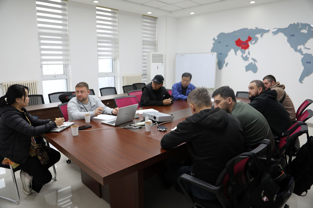 歐洲客商來星火數(shù)控驗收產(chǎn)品 歐洲客商來星火數(shù)控驗收產(chǎn)品