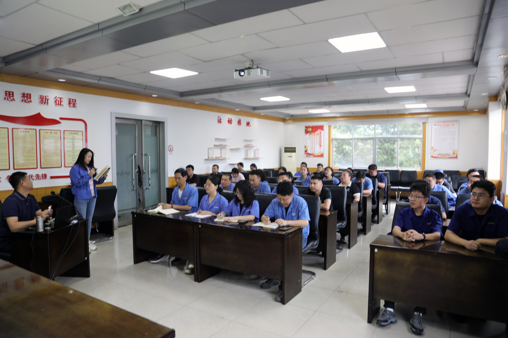 星火數(shù)控公司開(kāi)展“共建共享 健康甘肅”健康科普培訓(xùn)活動(dòng)